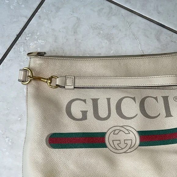 GUCCI BAG! - Picture 6 of 13